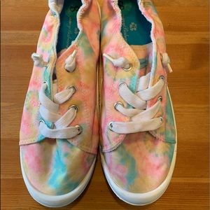 Tommy Bahama Tye Dye Sneakers